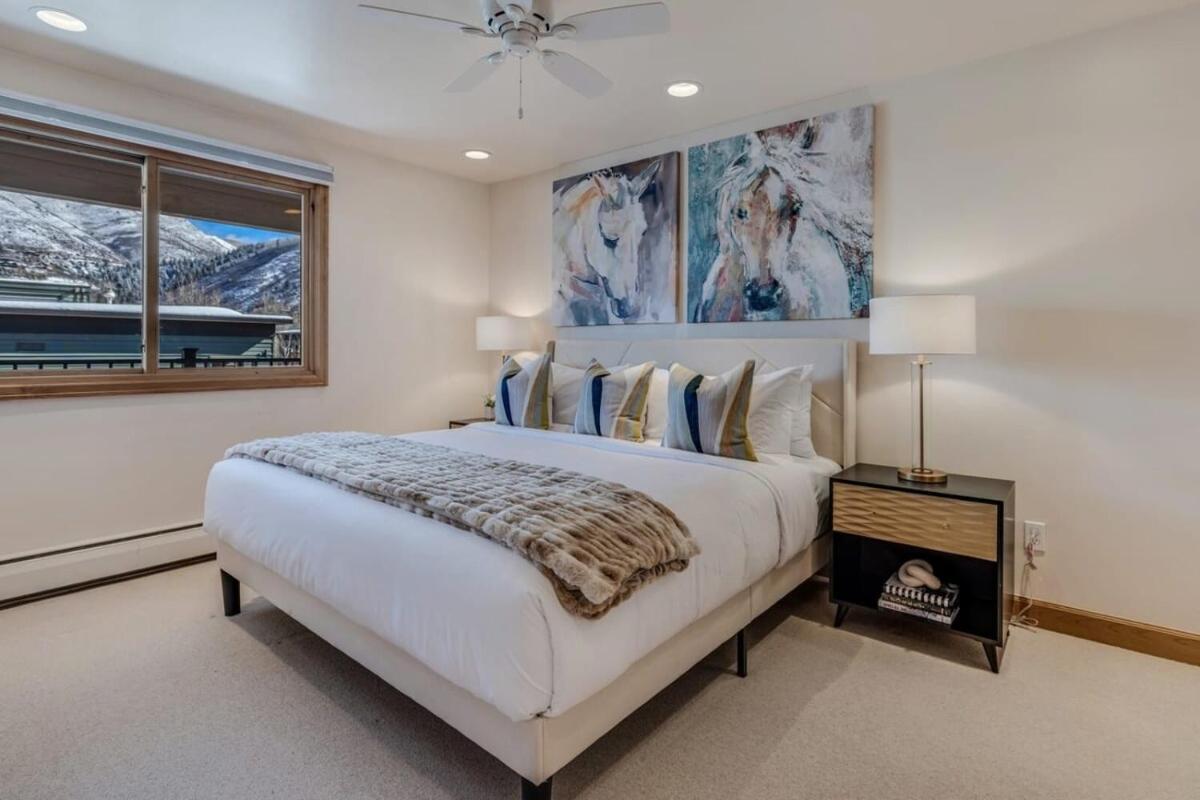 New Listing 2Br 2Ba Condo - Mountain Views Aspen Eksteriør billede