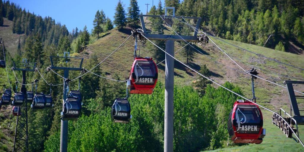 New Listing 2Br 2Ba Condo - Mountain Views Aspen Eksteriør billede
